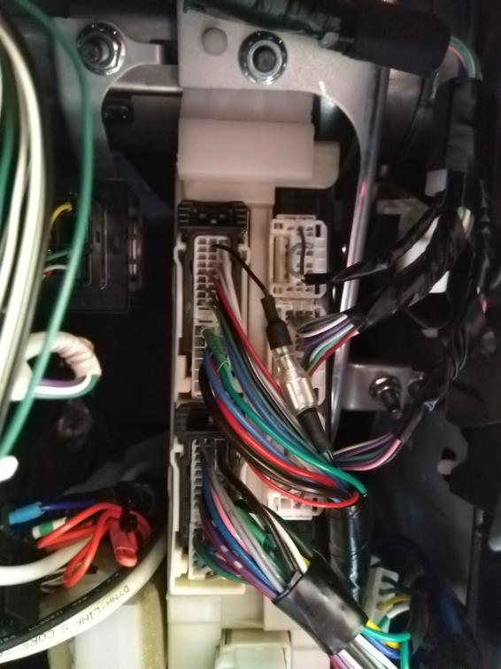 Click image for larger version

Name:	Driver's door switch wire mod_LR.jpg
Views:	255
Size:	55.3 KB
ID:	766911